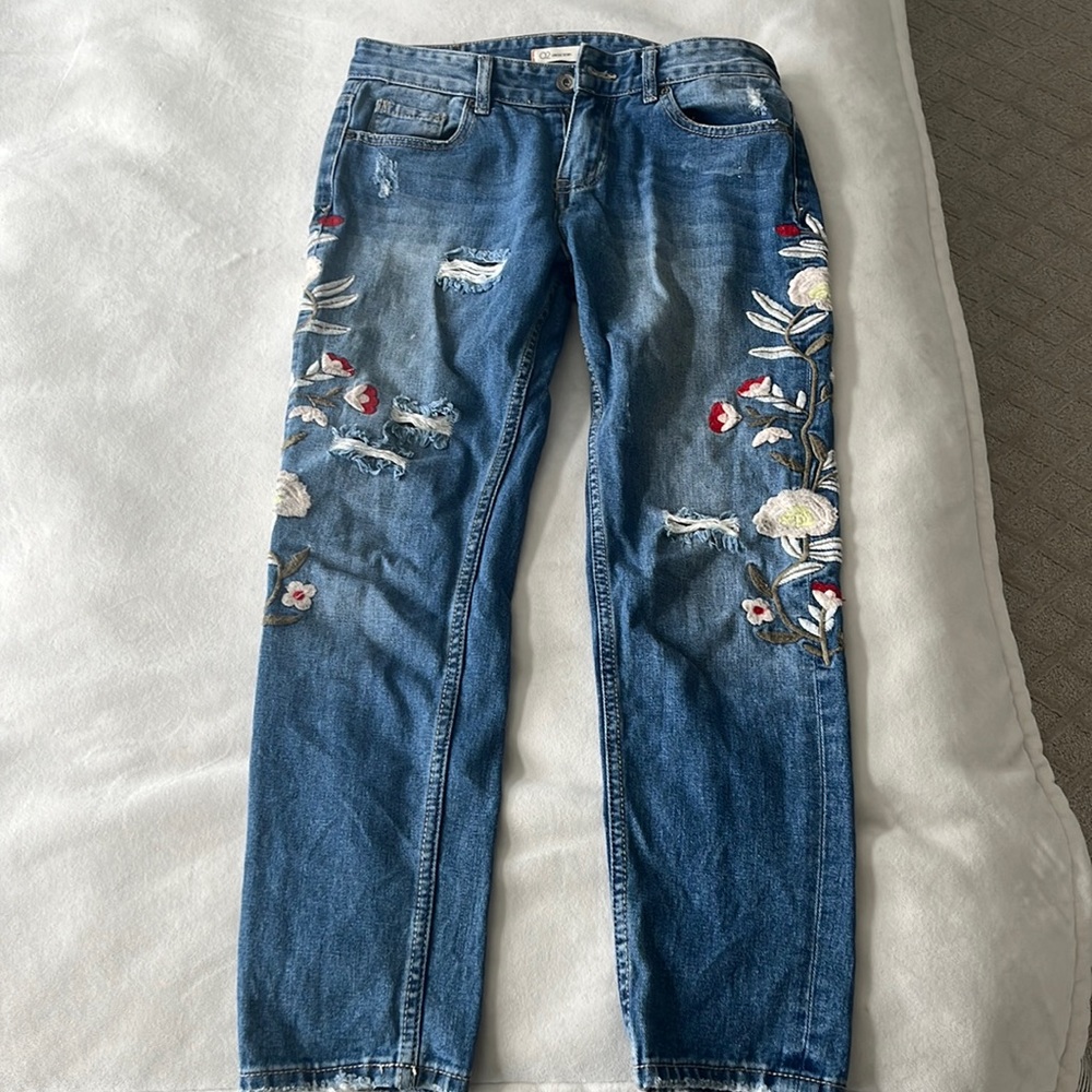 Unique Denim - Size Small (25-26)